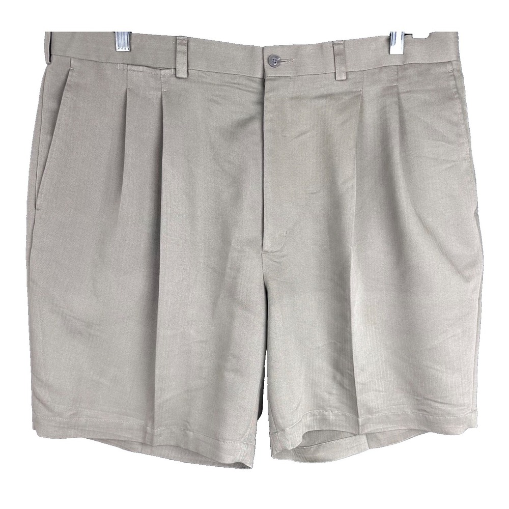 PING Leisure Golf Traveling Shorts Pleated Front Pockets Olive Green Size 42
